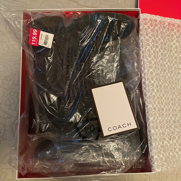 Coach Kelly black snow boots with box and packaging won’t once! Size 9.5 - Picture 4 of 4